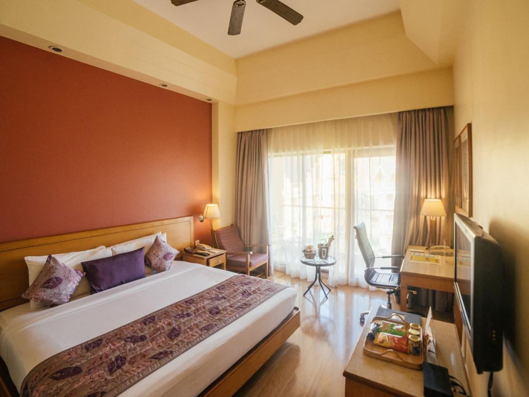 Acron Regina Resort Candolim