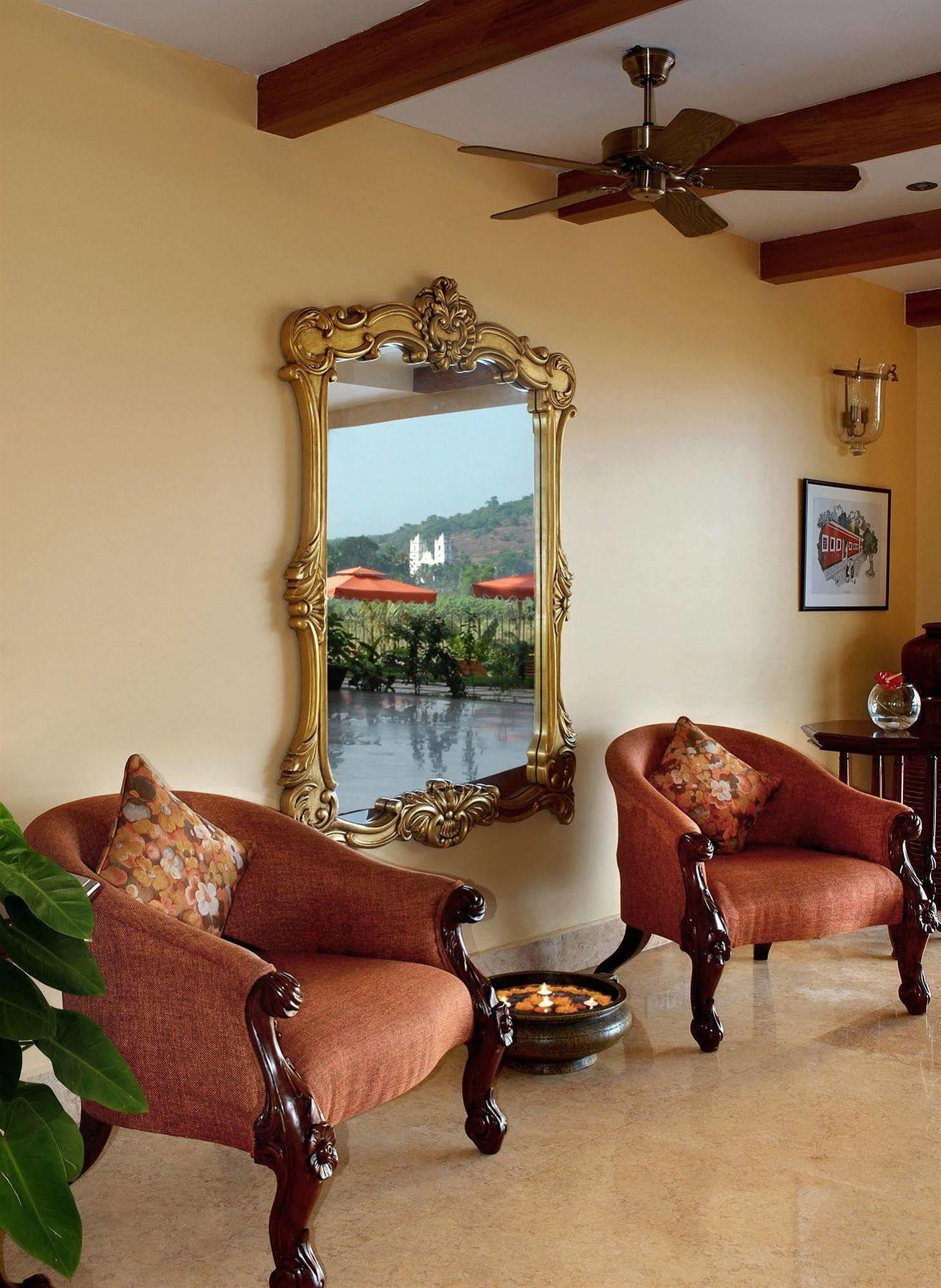 Resort Acron Regina Candolim