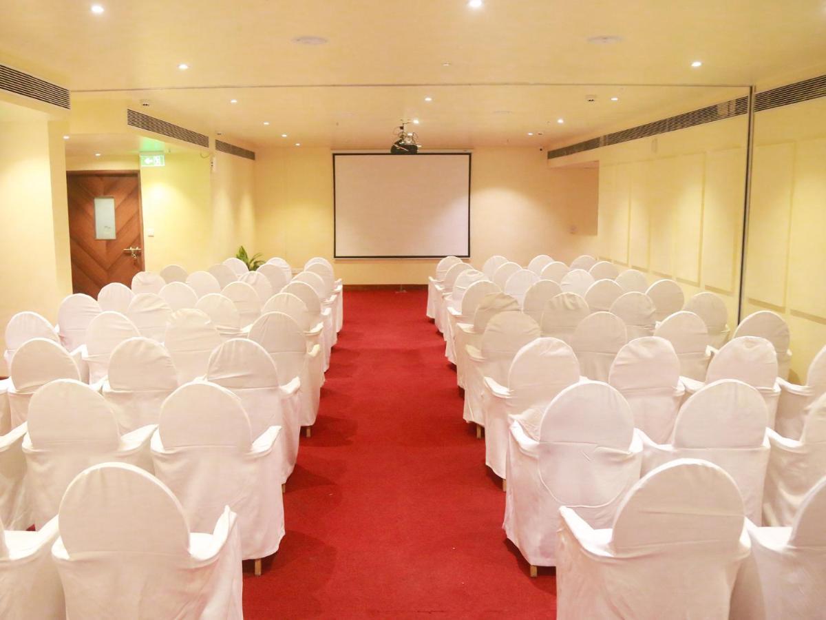 Acron Regina 4* Candolim